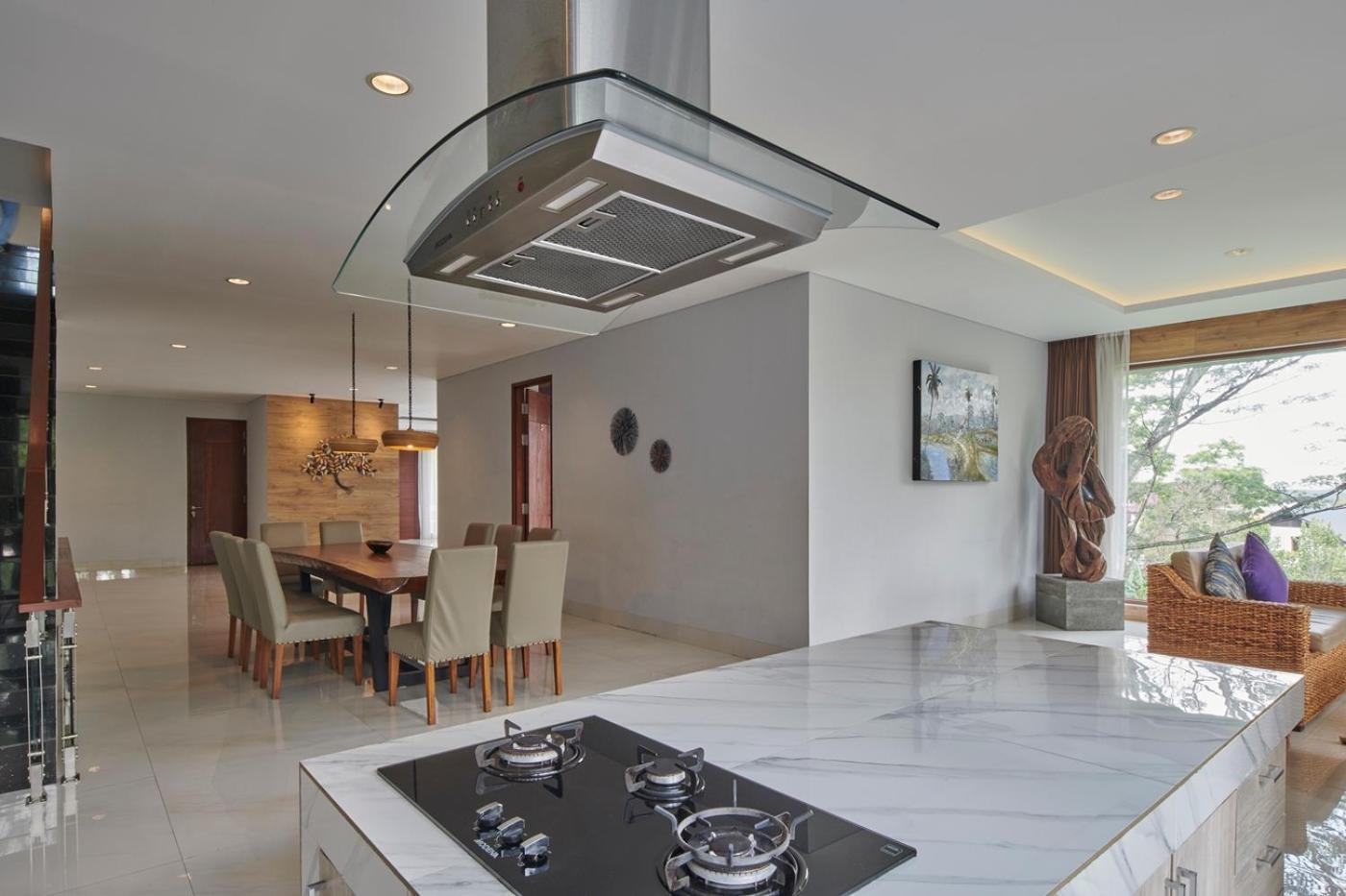 Anindya Hill View Villa 7 Bedrooms With A Private Swimming Pool Bandung Exterior photo